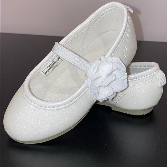 Brand new glittery white shoes - Picture 2 of 4